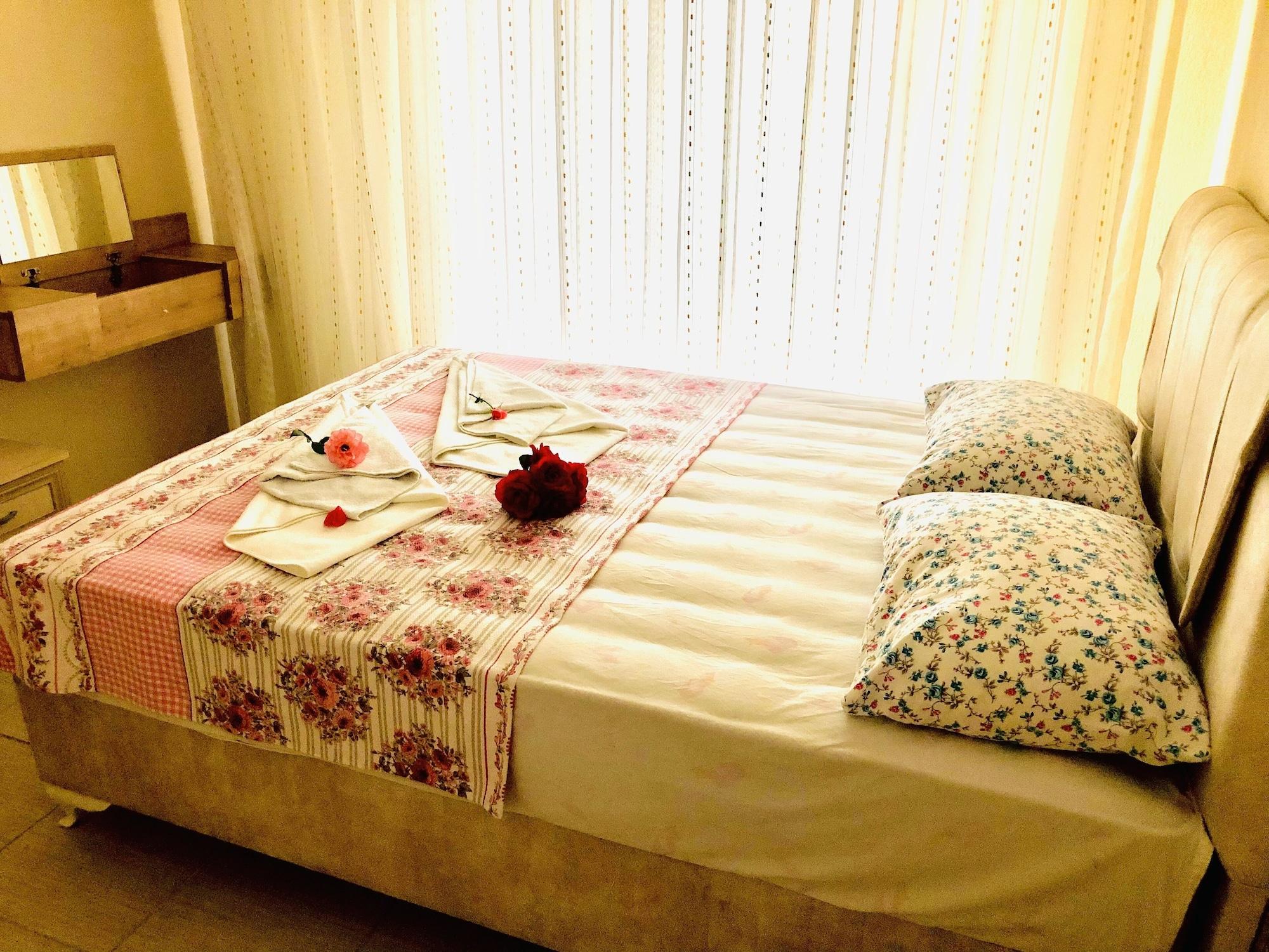 Karaca Apart Hotel Dalyan Exterior photo