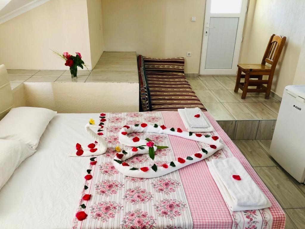 Karaca Apart Hotel Dalyan Exterior photo